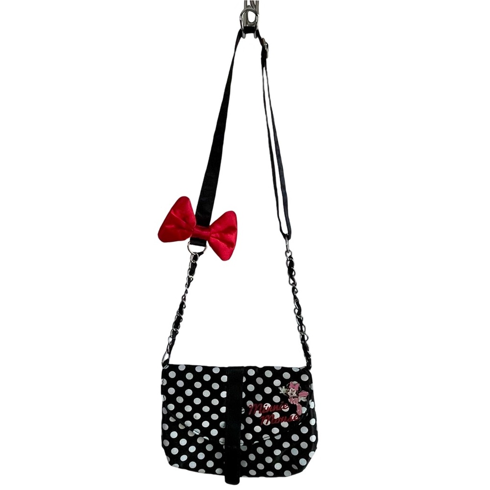 Disney Minnie Mouse Polkadot Bow Chain Strap Mini Bag Purse with Trading Pin
